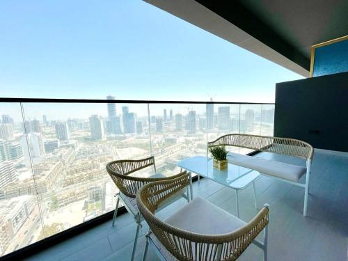 Gold Kissed 1br Apt In The Heart Of Jvc!, Dubai (photo 10)