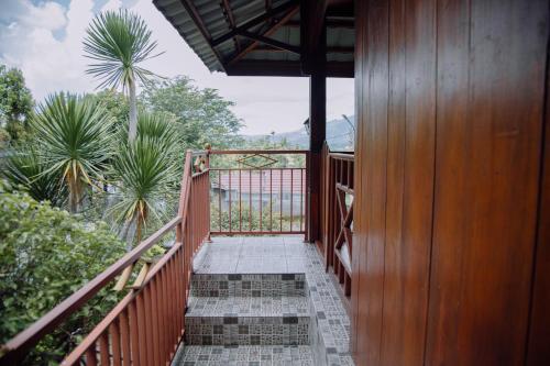 Фасада на хотела, Capital O 91837 Villa Bukit Leddu in Labulia