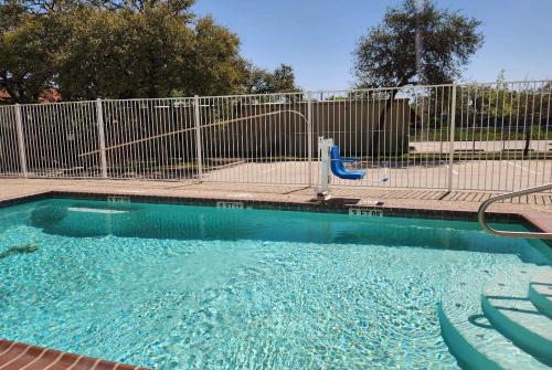 Motel 6 San Antonio, TX - Airport - 전망