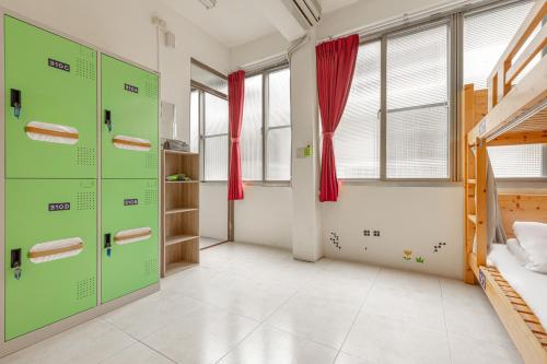 Bed in 4-Bed Female Dormitory Room image 8