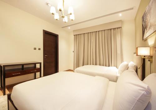 Stylish 2BR Downtown Apartment Burj & Mall Nearby, Dubaj (zdjęcie 7)
