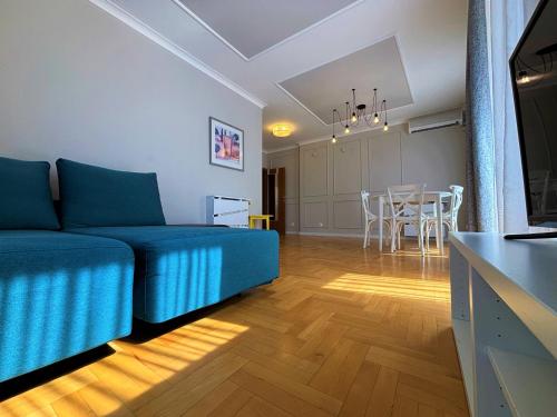 Superior Apartment image 8