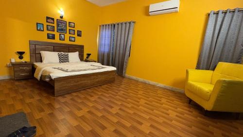 Hotel Heavenly Stays - image 2