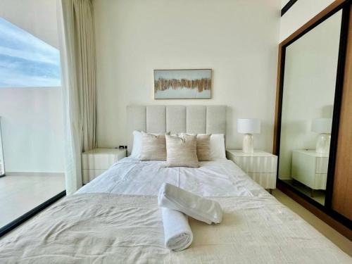 Stylish 1br In Jvc Balcony, Pool & Free Parking, Dubaj (fotografie 7)