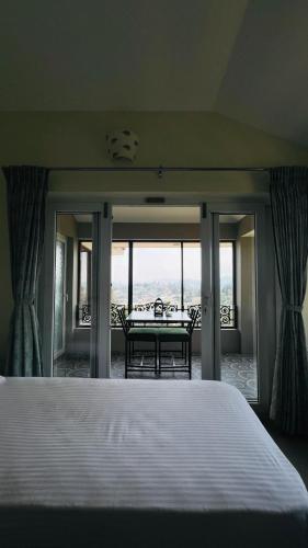 hotel photo