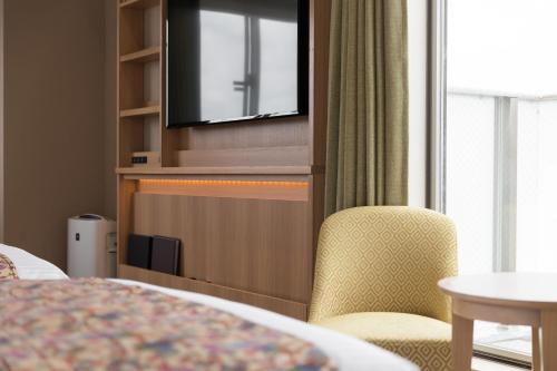 room detail thumbnail 1