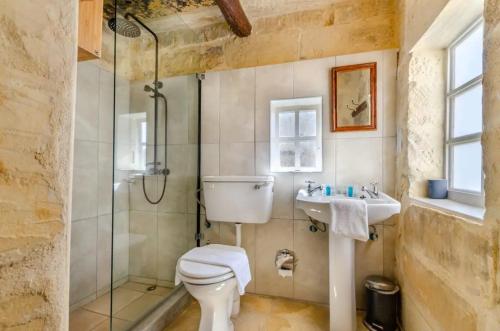 Cosy Hideaways in Traditional Maltese House Cosy Hideaways in Traditional Maltese House