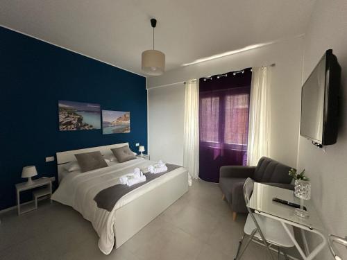 Two-Bedroom Apartment with City View image 5