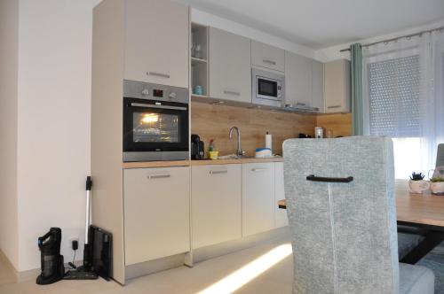 Modern Apartment in B'heim EG Nr 2 in Ginsheim-Gustavsburg