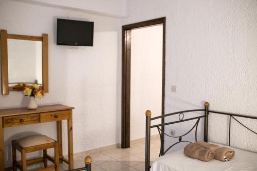 Haniotis Studios Haniotis Studios