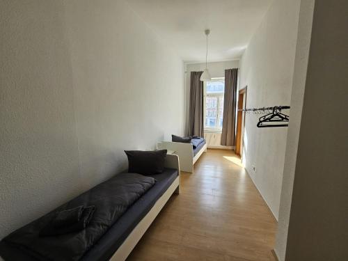 Sehr große Unterkunft mit 6 Schlafzimmern, Küche, Bad und großem Wohnzimmer im Herzen von Leipzig, Lipsko (fotografie 10)