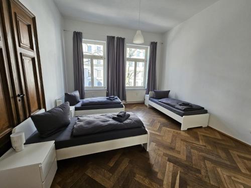 Sehr große Unterkunft mit 6 Schlafzimmern, Küche, Bad und großem Wohnzimmer im Herzen von Leipzig, Lipsko (fotografie 8)
