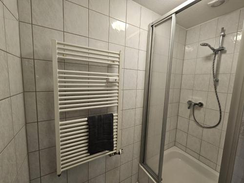 Sehr große Unterkunft mit 6 Schlafzimmern, Küche, Bad und großem Wohnzimmer im Herzen von Leipzig, Lipsko (fotografie 7)