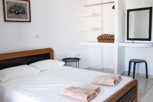 Haniotis Studios Haniotis Studios