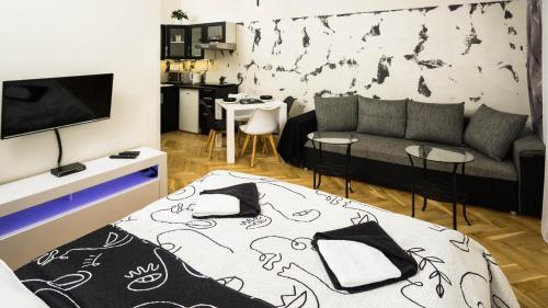 Black & White Apartment Prague by Wenceslas Square and Muzeum, Praha (fotografie 8)