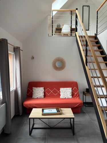 Les Hulottes - Sur la route du Mont-St-Michel in Ducey