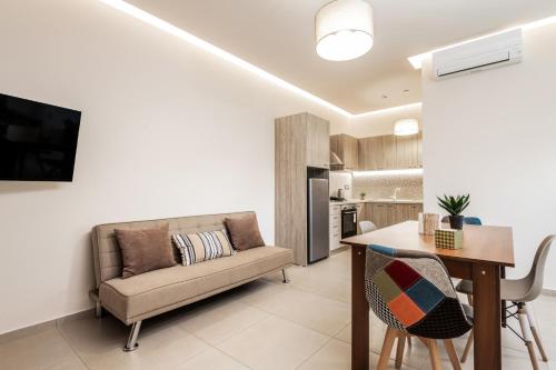 Katsaros Luxury Apts 5 min walk to beach 2