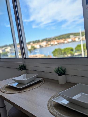 Appartement vue mer toute commodité - Location saisonnière - La Seyne-sur-Mer