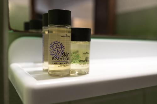 Haniotis Studios Haniotis Studios