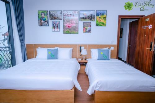 Triple Room with Balcony image 1