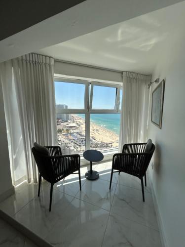 סוויטת תשוקה על הים - Passion Suite by the Sea in 貝特雁