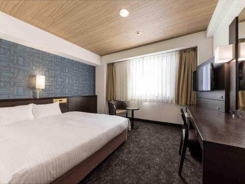 นิชิเตสึ อินน์ โกชิ ฮาริมายาบาชิ (Nishitetsu Inn Kochi Harimayabashi) in โคจิ