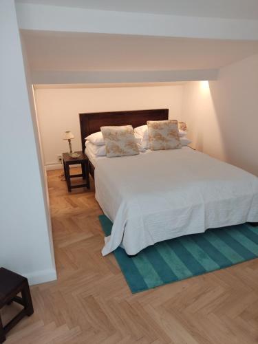 Crystal Suites Old Town - image 13