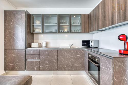 2BR Penthouse with views overlooking Pietà Marina by 360 Estates, Pietà (fotografie 6)