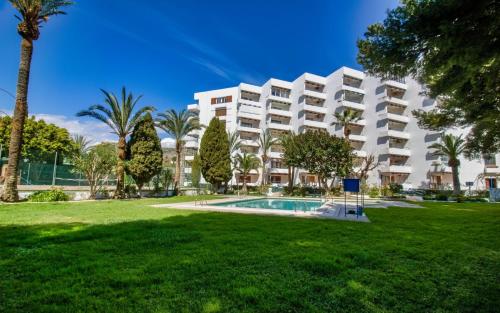 Apartment with Sea View image 7