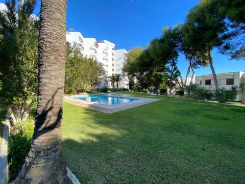 Apartment with Sea View image 3