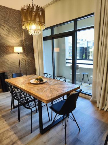 Luxury 2 BD, A Midtown Quintessential Community in Madinat Zayid