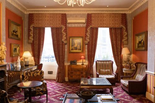 The Leonard Hotel - image 4