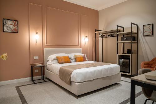 Monteroduni 22 - Chiaia Design Rooms, Naples (photo 6)