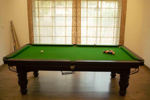 Villa in DHA phase 3 - image 2