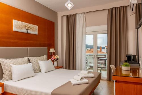 Del Mar Sithonia Studios&Apartments in Chalkidiki