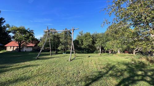 Hotelli välisilme, Casa Bunica - Vila Rustica cu Prispa Experienta Romaneasca Autentica langa Parau in Natura Loc Joaca in Marga