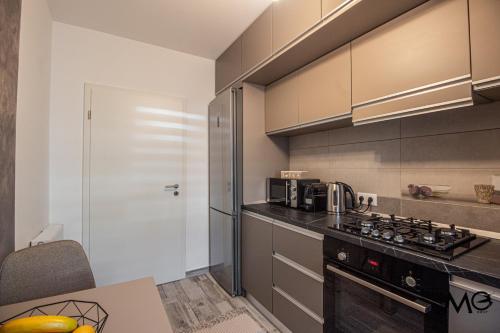 MoHost Lube - Premium Comfort with Mountain View MoHost Lube - Premium Comfort with Mountain View