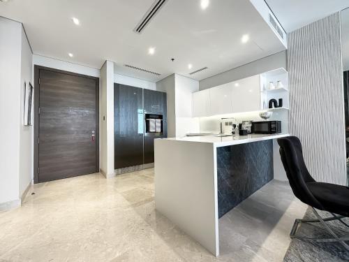 Trophy-Luxurious living w Serene Sea Blends View, Dubái (foto 6)