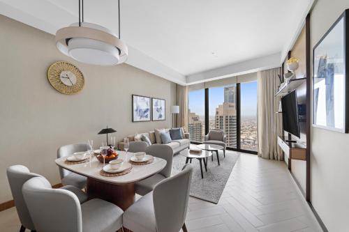 2BR Address Dubai Opera T1 Downtown Views, Dubai (foto 3)