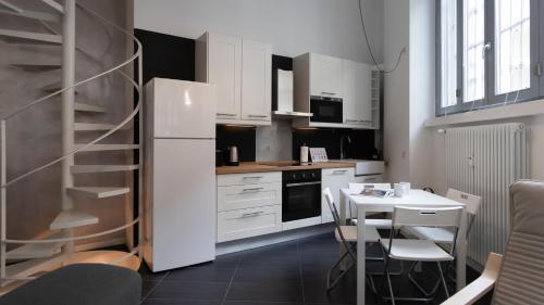 Italianway - Carcano 27, Mailand