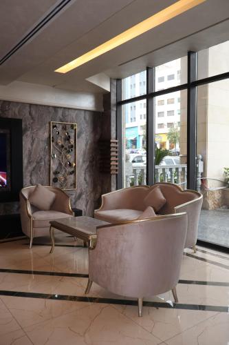 Rival Hotel Amman - image 3