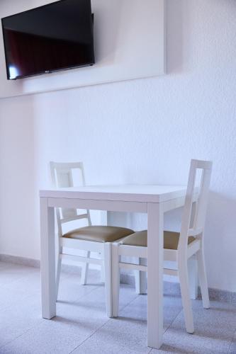 Apartamentos Isla Del Sol - image 5