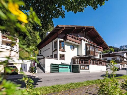 Apartment Tuenta by Interhome in Dienten am Hochkönig, Österreich