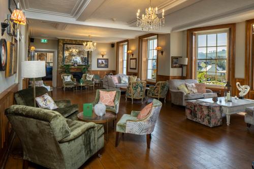ห้องอาหาร, The Castle Of Brecon Hotel, Brecon, Powys - The Coaching Inn Group in บรีคอน