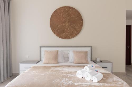 Luxe 2BR Dubai Retreat with Ain Dubai View for 6 guests, Dubai (photo 9)