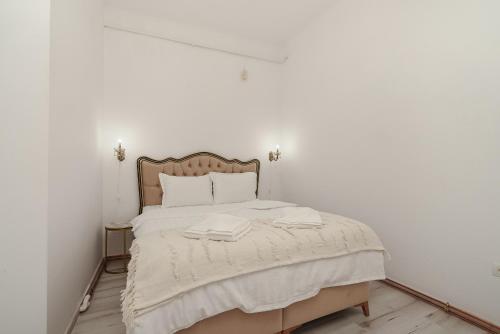 Spacious 3BR Retreat in Central Bucharest