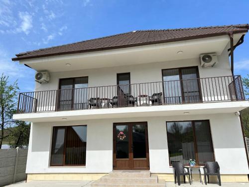 . Casa Natalia