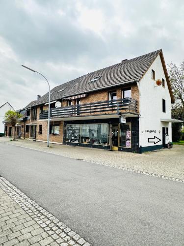 ทัศนียภาพภายนอกโรงแรม, Ferienwohnung Rheinpanorama Lülsdorf (Ferienwohnung Rheinpanorama Lulsdorf) in เวสเซลิง