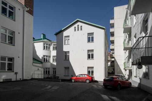 Unique Renovated Studio with Perfect Location - Hosted by 2ndhomes