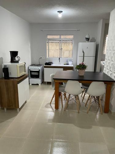 Apartamento 2 qtos lado aeroporto